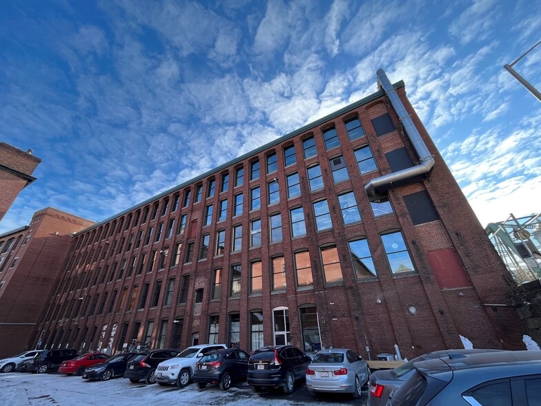 1 Union St, Lawrence, MA for lease - Building Photo - Image 3 of 9
