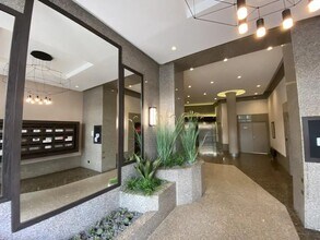 92 Cours Vitton, Lyon for lease Interior Photo- Image 1 of 5