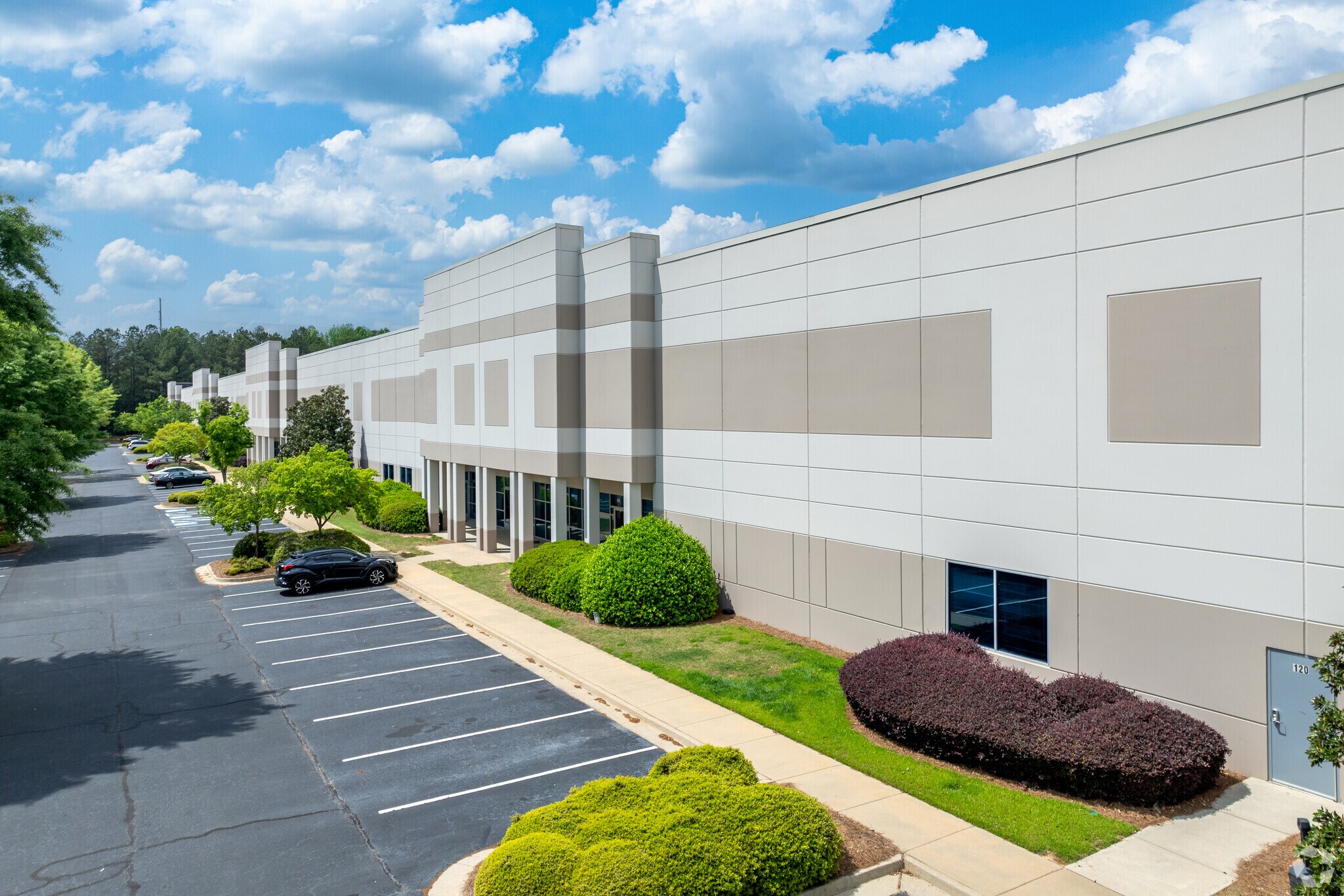 850 Aquila Way, Austell, GA for lease Primary Photo- Image 1 of 8