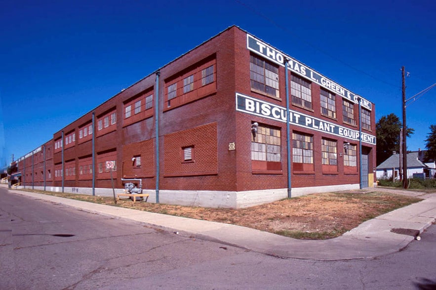 202 Miley Ave, Indianapolis, IN for lease - Building Photo - Image 2 of 17