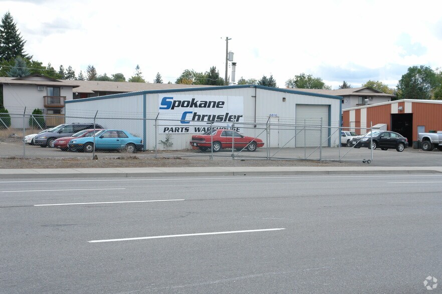 6816 E Appleway Blvd, Spokane, WA à louer - Photo du bâtiment - Image 2 de 2