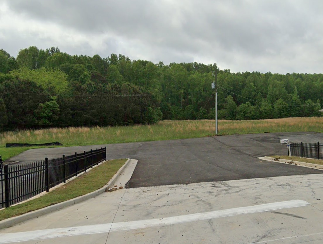 0 Keith Bridge Rd, Cumming, GA for lease Primary Photo- Image 1 of 3