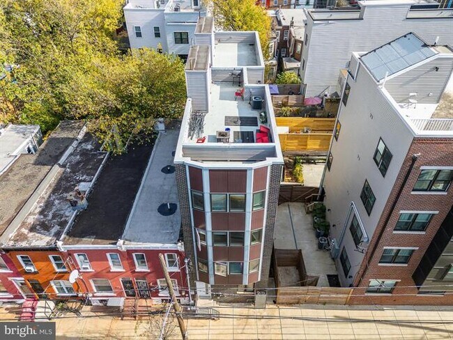 Plus de détails pour 1501 N Bailey St, Philadelphia, PA - Multi-résidentiel à vendre