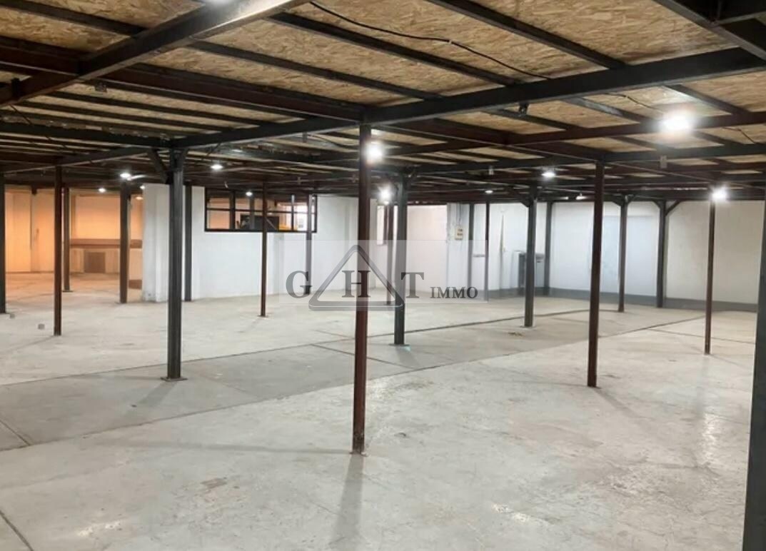 Office in Villenoy for lease Interior Photo- Image 1 of 4