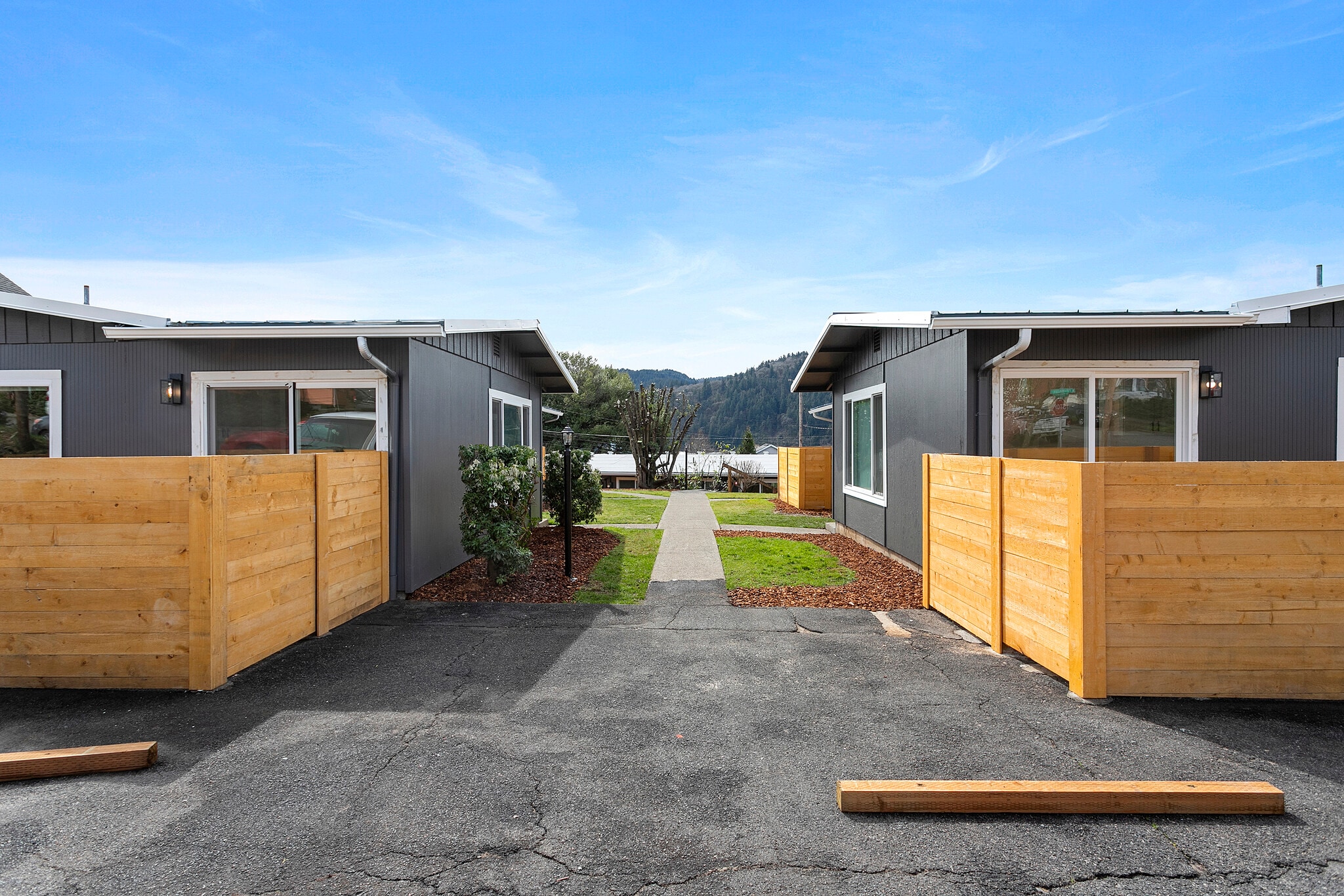 8525-8529 N Willamette Blvd, Portland, OR for sale Building Photo- Image 1 of 1