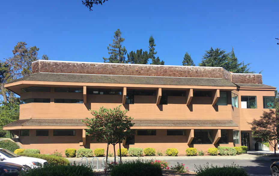 2204 Grant Rd, Mountain View, CA for lease - Building Photo - Image 2 of 6