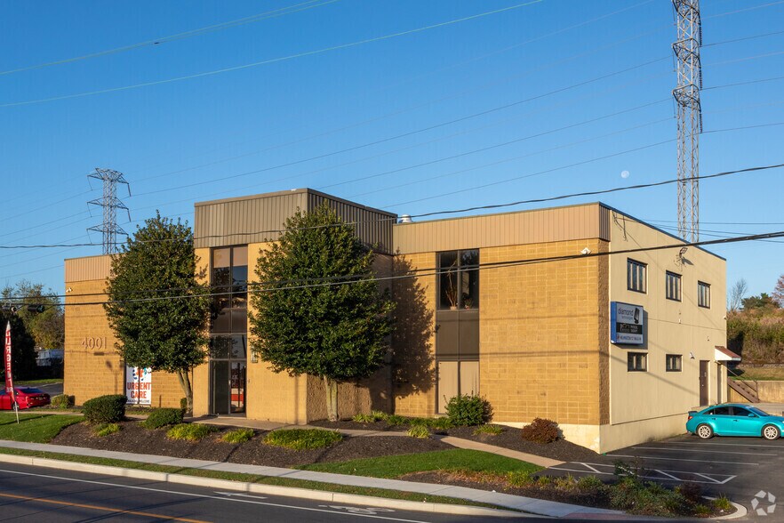 4001 Miller Rd, Wilmington, DE à louer - Photo du bâtiment - Image 3 de 17