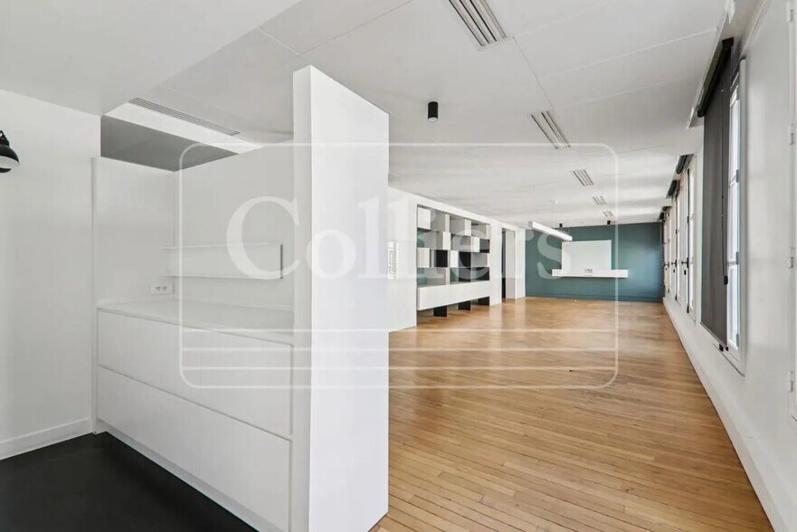 74 Rue Du Faubourg Saint-Antoine, Paris for lease - Interior Photo - Image 3 of 17