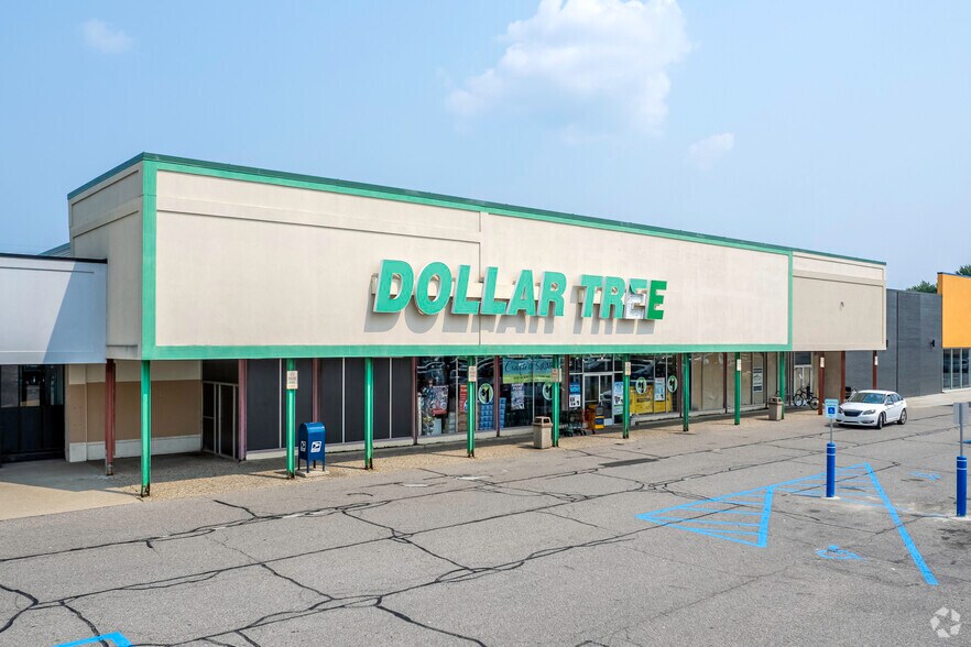 30700-30850 Schoenherr Rd, Warren, MI à louer - Photo du bâtiment - Image 1 de 5