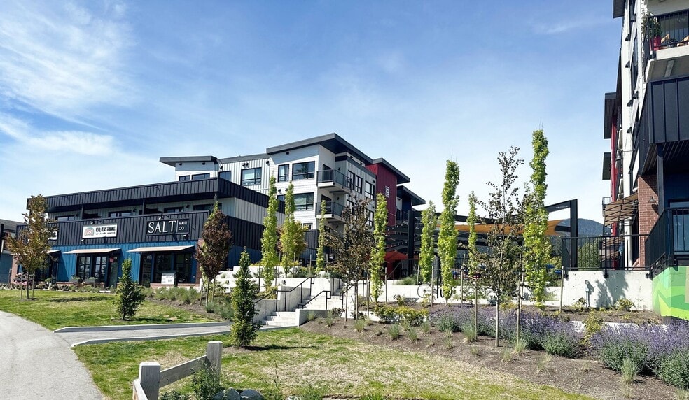 1000-1018 Venture Way, Gibsons, BC for lease - Building Photo - Image 2 of 4