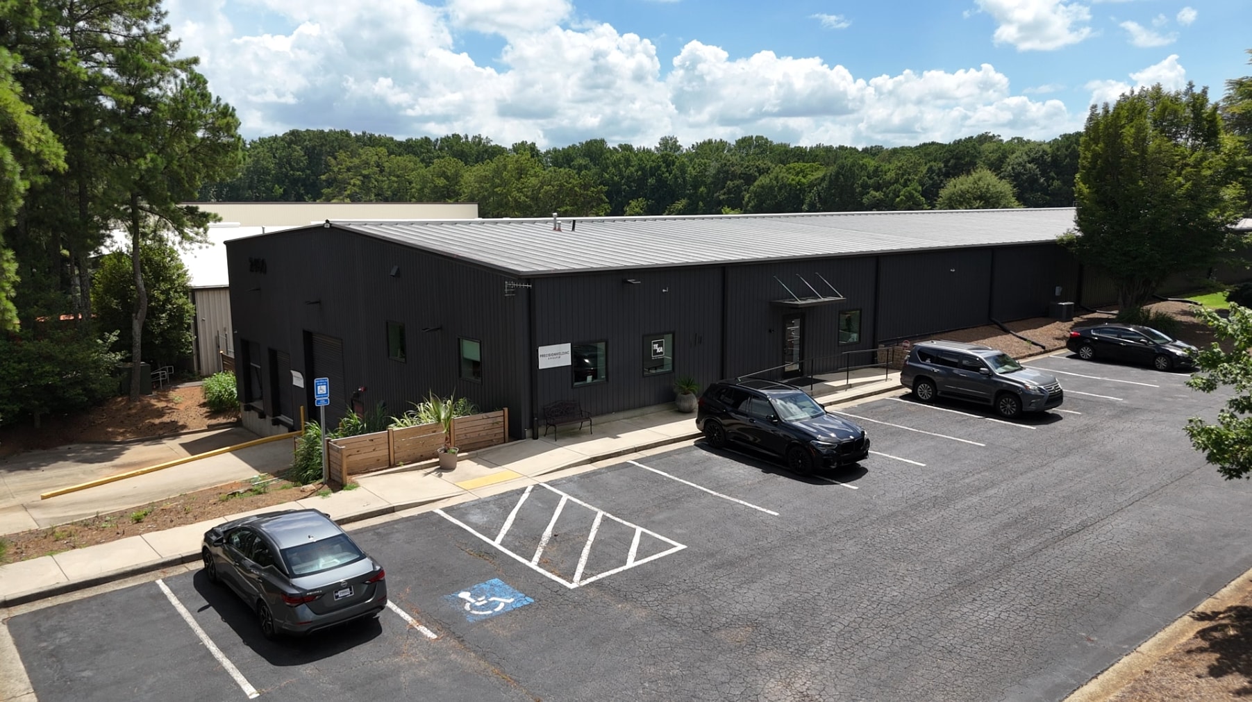 2460 Industrial Park Blvd, Cumming, GA for sale Primary Photo- Image 1 of 11