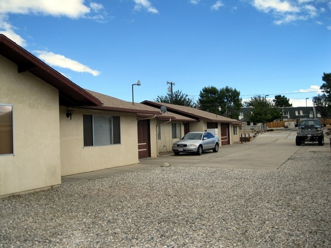 56190 Papago Trl, Yucca Valley, CA for sale - Building Photo - Image 2 of 8