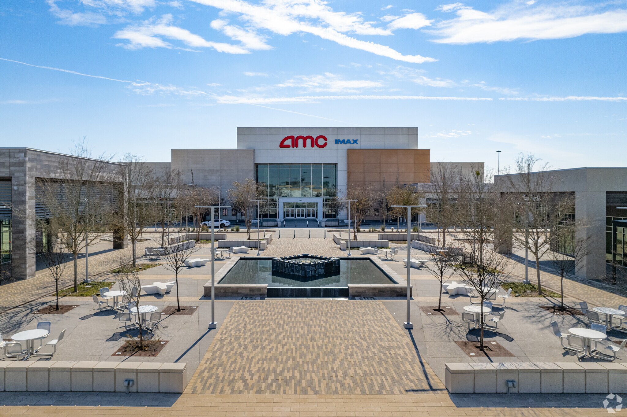 8821 Metropark Dr, Shenandoah, TX à louer Photo du bâtiment- Image 1 de 18