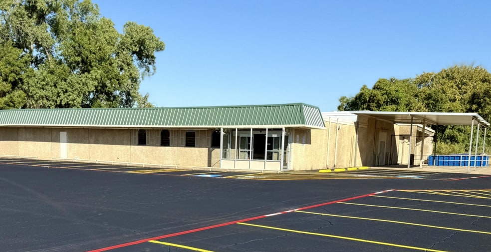 6005 W Pioneer Pky, Arlington, TX for sale - Primary Photo - Image 1 of 4