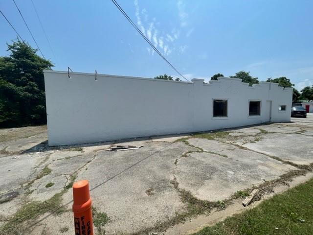 1930 N College Ave, Fayetteville, AR à vendre - Photo du bâtiment - Image 2 de 4