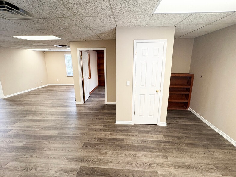 3840 Williamsburg Park Blvd, Jacksonville, FL for sale - Building Photo - Image 3 of 13