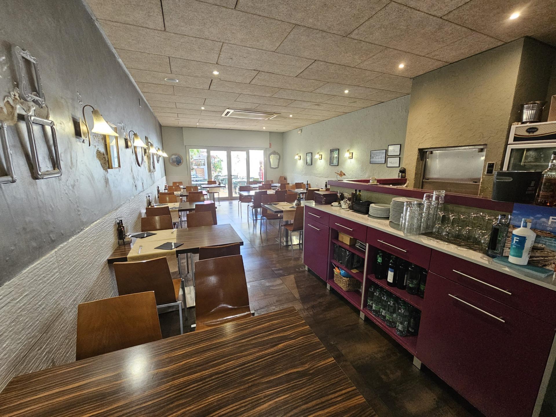 Retail in Calella, Barcelona for lease Interior Photo- Image 1 of 33