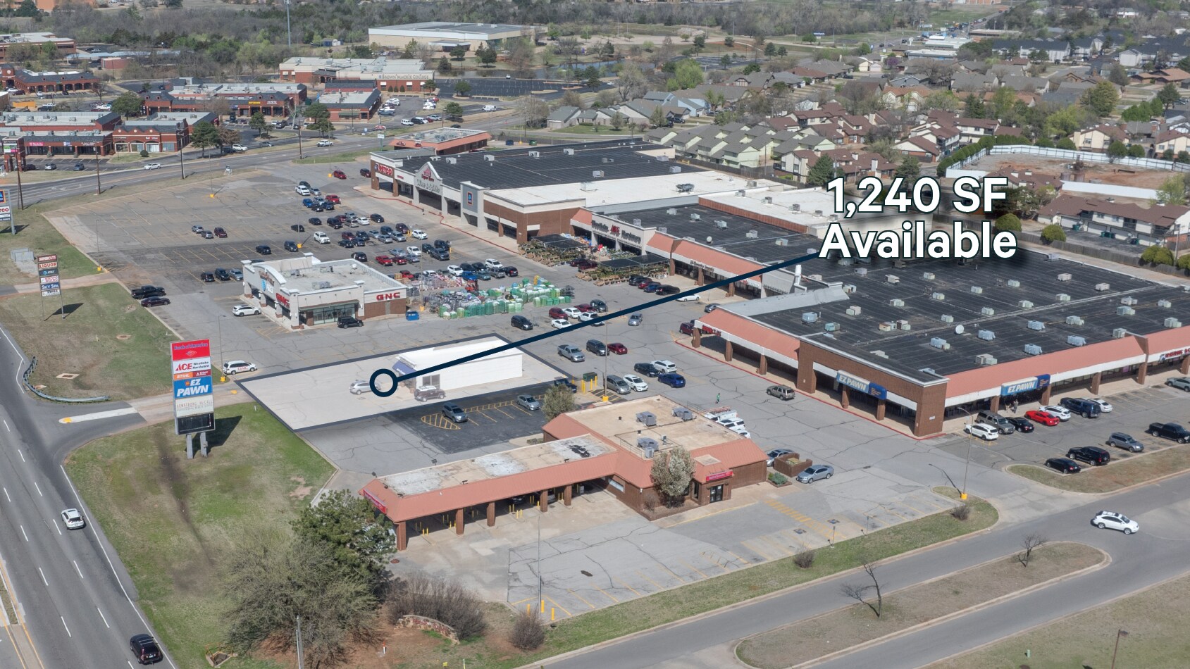 6961 NW Expressway, Oklahoma City, OK à louer Photo du bâtiment- Image 1 de 3