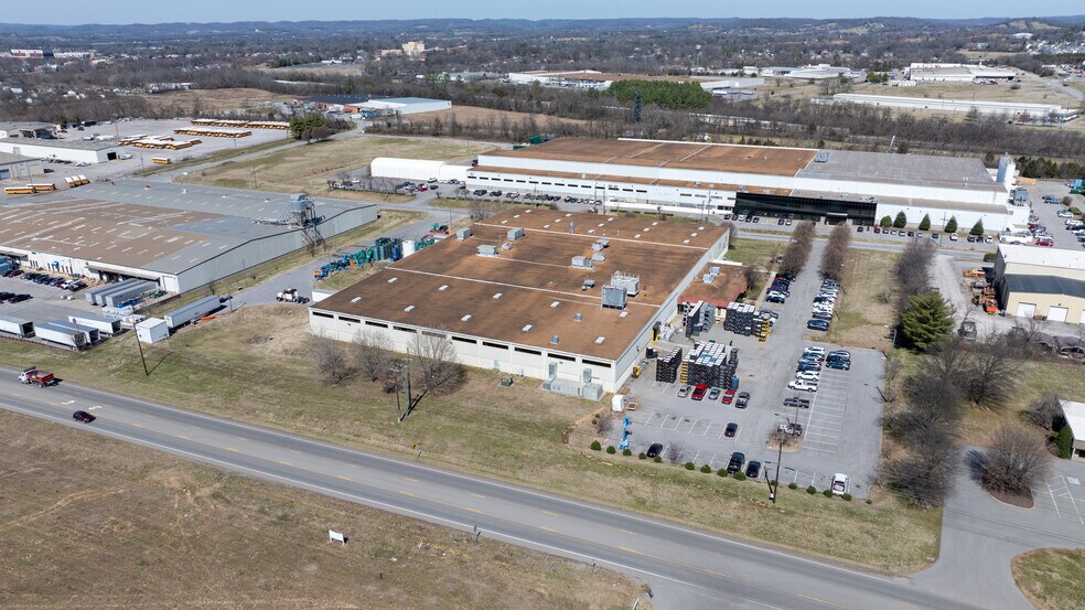 241 Abc Blvd, Gallatin, TN à vendre - Photo du bâtiment - Image 2 de 6