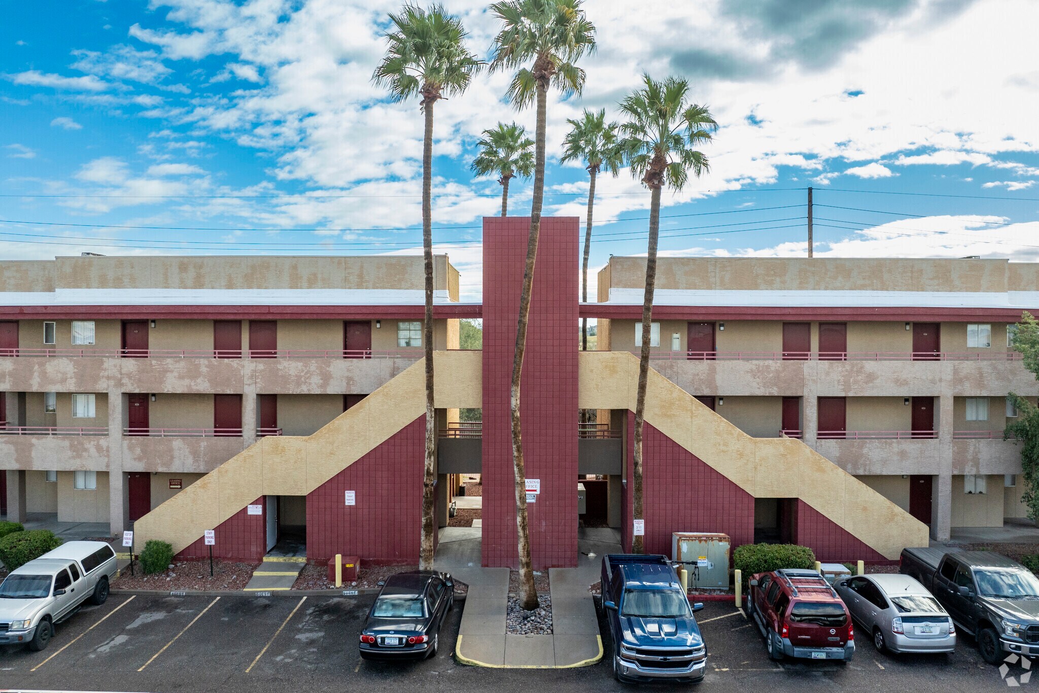 5343 E Taylor St, Phoenix, AZ à vendre Photo principale- Image 1 de 19