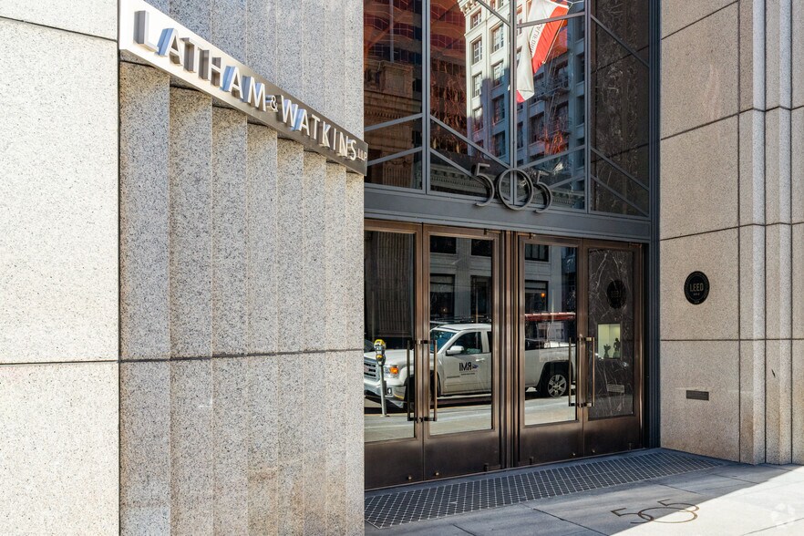 505 Montgomery St, San Francisco, CA à louer - Photo du bâtiment - Image 3 de 12