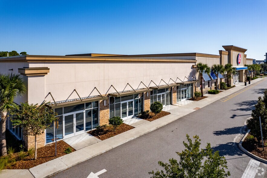 12187-12299 E Colonial Dr, Orlando, FL à louer - Photo du bâtiment - Image 3 de 12