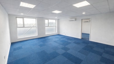 1-2 Goulton St, Hull for lease Interior Photo- Image 2 of 5