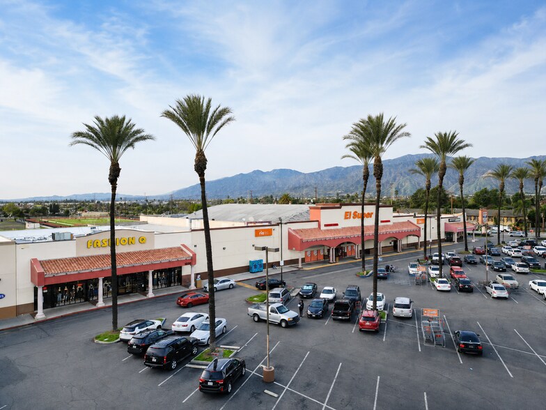 1405-1453 N Azusa Ave, Covina, CA for lease - Building Photo - Image 3 of 9