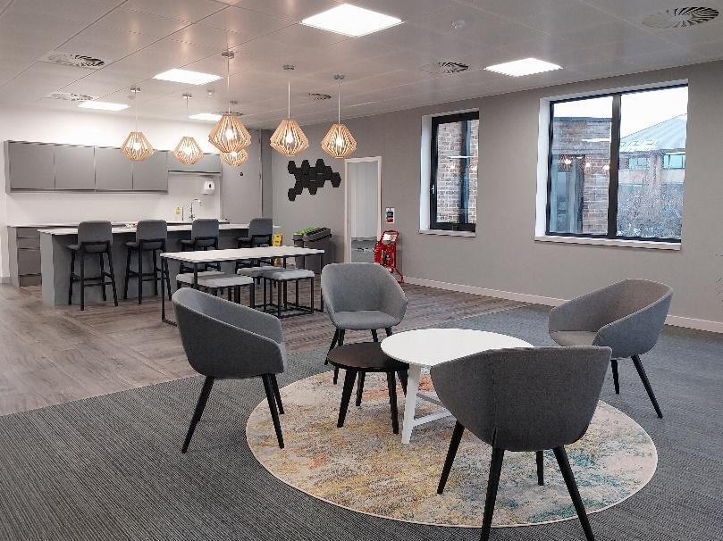 Manor Royal, Crawley à louer Photo intérieure- Image 1 de 3