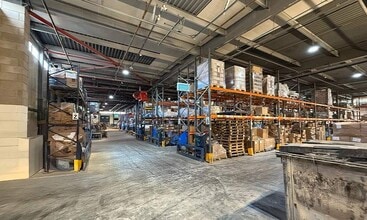 Aragon Ct, Runcorn for lease Interior Photo- Image 2 of 4