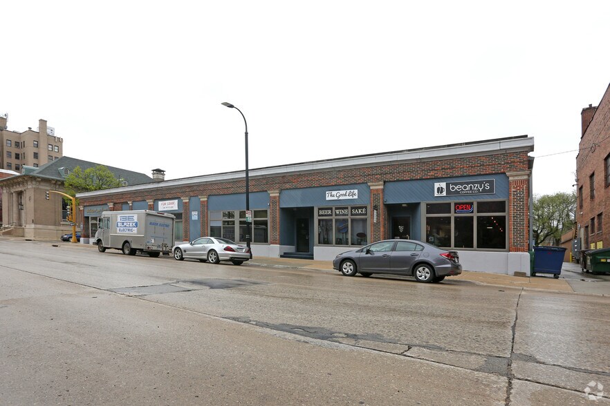 105 S Delaware Ave, Mason City, IA à louer - Photo du bâtiment - Image 3 de 3