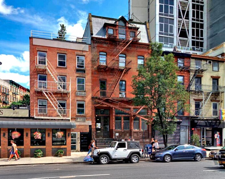 357 Bowery, New York, NY à vendre Photo du bâtiment- Image 1 de 2