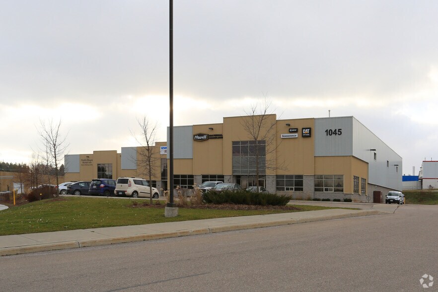 1045 Trillium Dr, Kitchener, ON for sale - Primary Photo - Image 1 of 1
