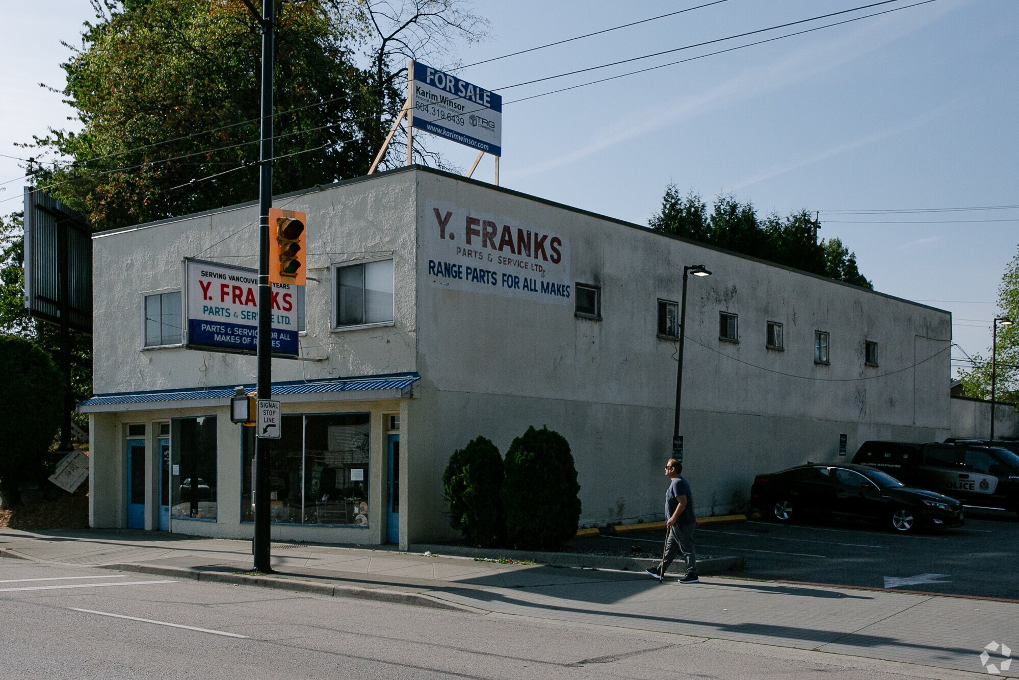1490-1496 Kingsway Ave, Vancouver, BC for sale Primary Photo- Image 1 of 1