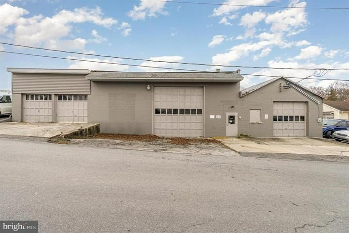 122 Beech St, Carlisle, PA for lease - Building Photo - Image 2 of 40
