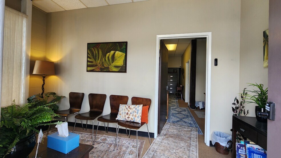 4364-4405 Eagle Rock Blvd, Los Angeles, CA à louer - Photo du bâtiment - Image 2 de 9