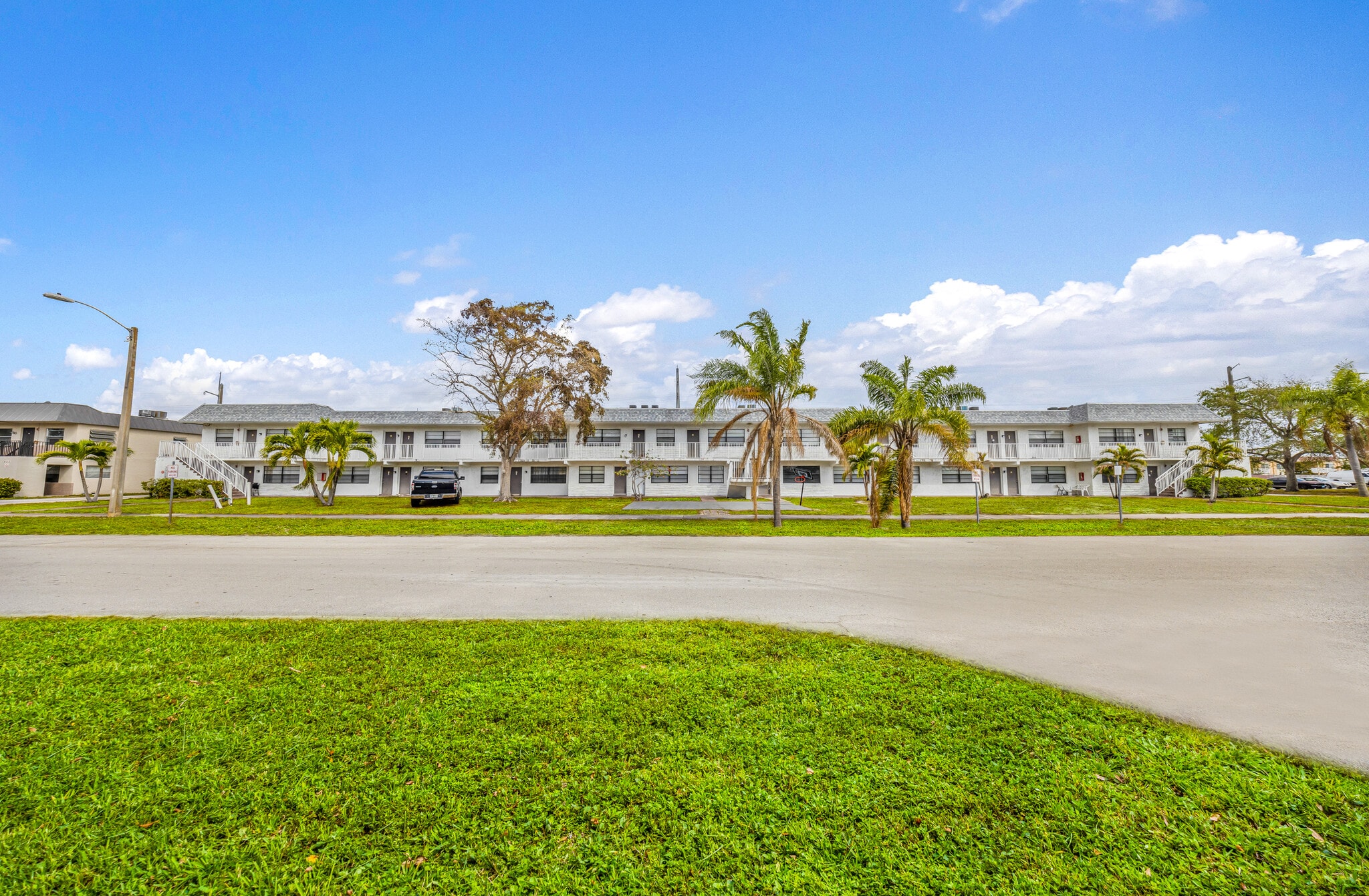 3111 NW 3rd Ave, Pompano Beach, FL for sale Building Photo- Image 1 of 44