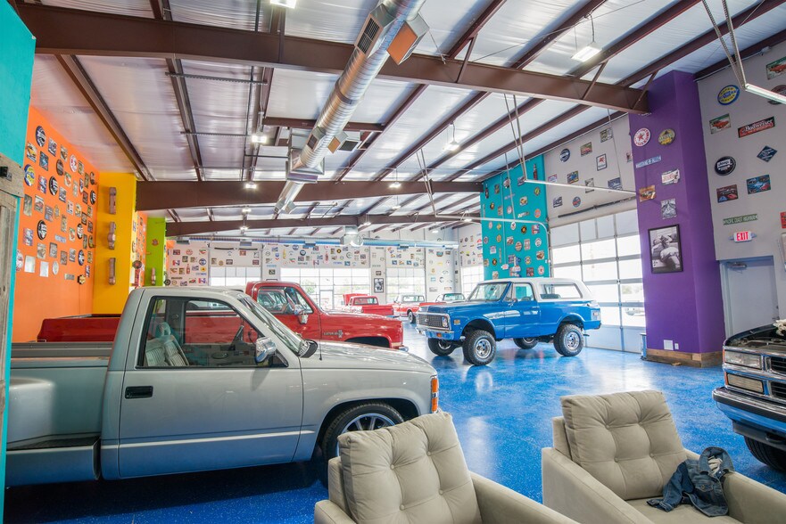 780 W Highway 152, Mustang, OK à vendre - Photo intérieure - Image 2 de 26