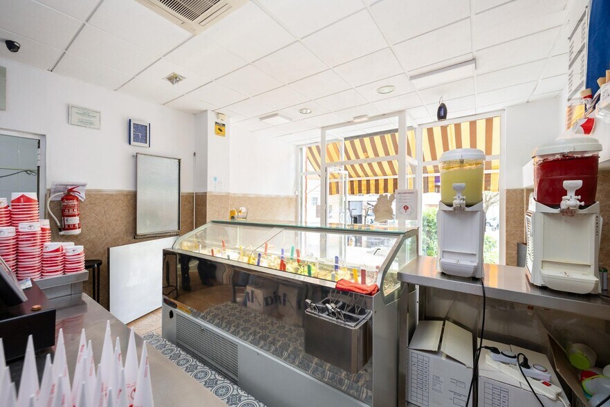 Calle Gabriela Mistral, 2, Granada, Granada for sale - Building Photo - Image 3 of 25