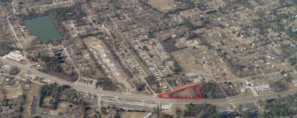 1805 Hayes, Gloucester Point, VA à vendre - Photo du bâtiment - Image 2 de 2