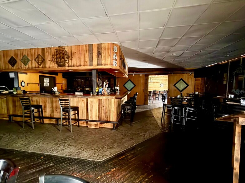 2514 S College St, Auburn, AL à louer - Photo du bâtiment - Image 3 de 8