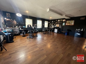 7310 W Colfax Ave, Lakewood, CO à louer Photo intérieure- Image 2 de 3