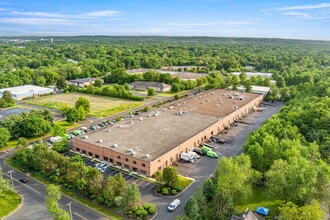 777 Schwab Rd, Hatfield, PA à louer Photo intérieure- Image 2 de 22