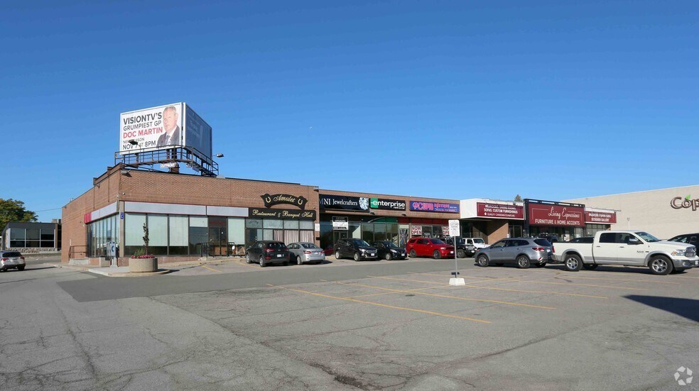 4700 Dufferin St, Toronto, ON à vendre - Photo principale - Image 1 de 1