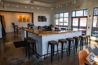 Plus de détails pour 345 40th Ave N, Nashville, TN - Commerce de détail à louer