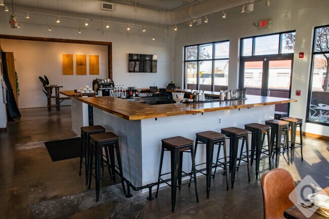 More details for 345 40th Ave N, Nashville, TN - Retail for Lease