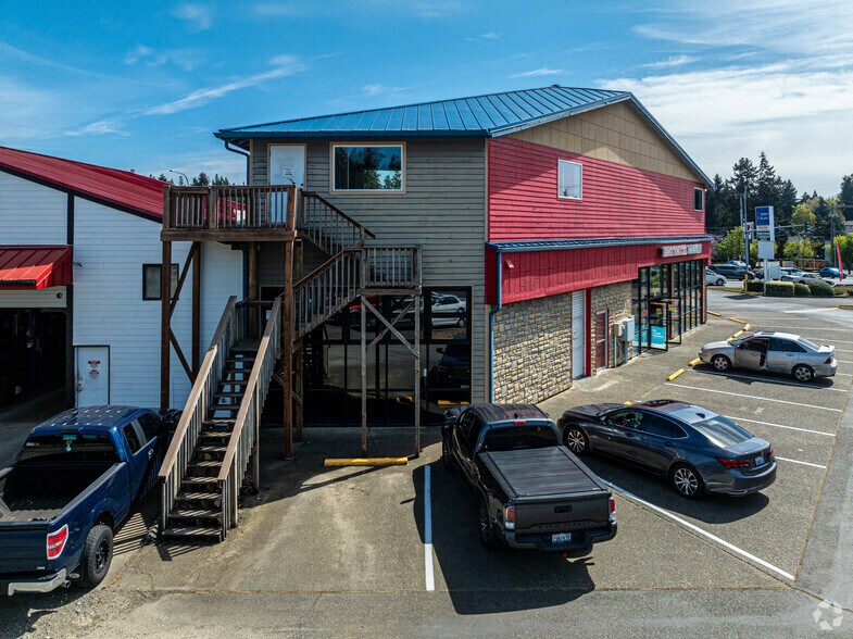 12704 Meridian Ave E, Puyallup, WA à louer - Photo du bâtiment - Image 3 de 6