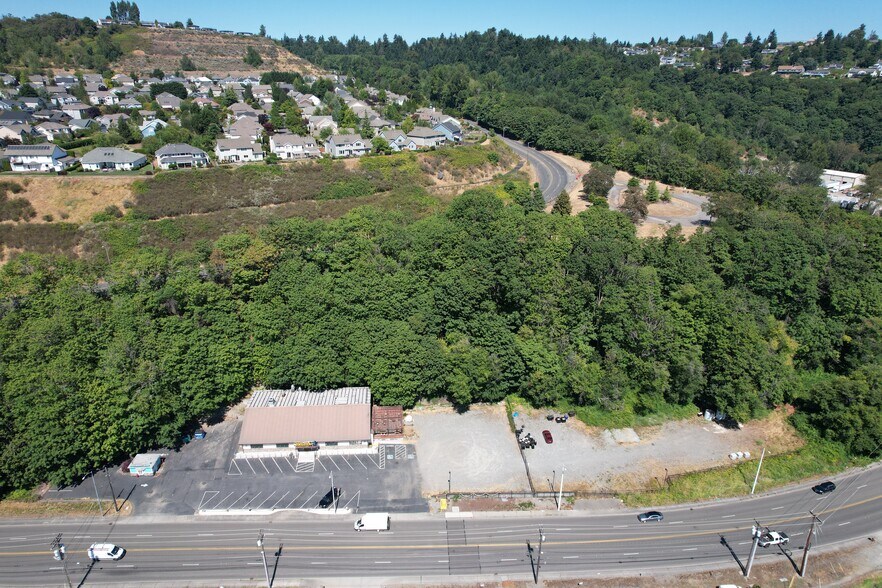 1941 Marine View Dr, Tacoma, WA à vendre - Photo du bâtiment - Image 1 de 6