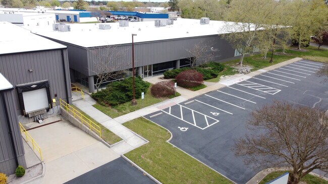 Plus de détails pour 809 Principal Ct, Chesapeake, VA - Industriel à louer