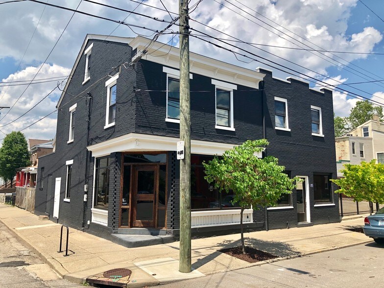 223 E 8th St, Newport, KY à vendre - Photo du bâtiment - Image 2 de 9